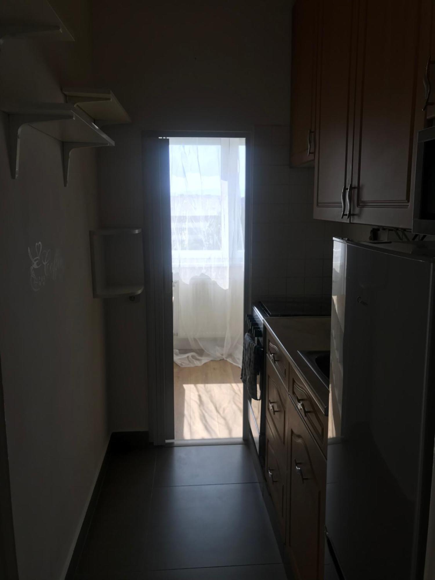 Pillango Parki Kis Lakas 15 Percre A Belvarostol Budapest Exterior photo